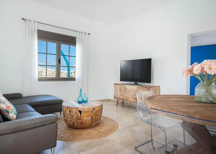 Pikoro 빌라 코스타카르마